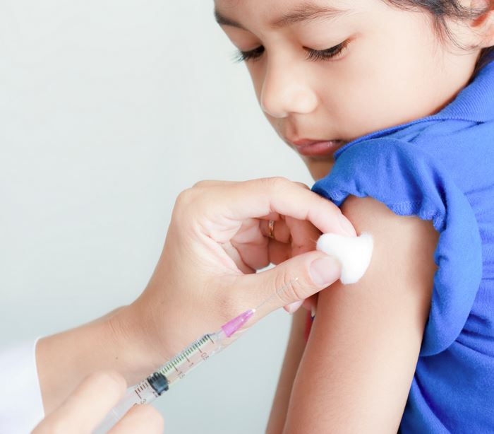 medizin panikmache - Immunologin räumt ein: Säuglinge würden nur geimpft, um Eltern abzurichten. Sind Baby Impfungen noch Sinnvoll?