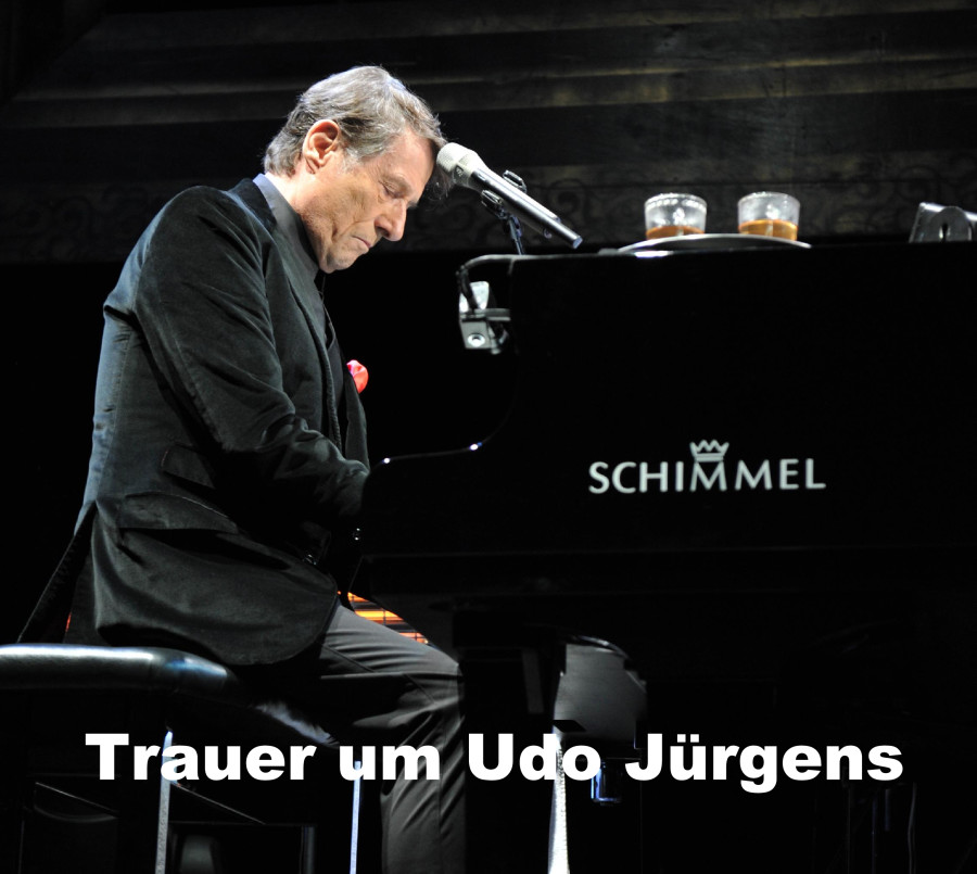 udo juergens trauer 900x805 - † Trauer um Udo Jürgens †