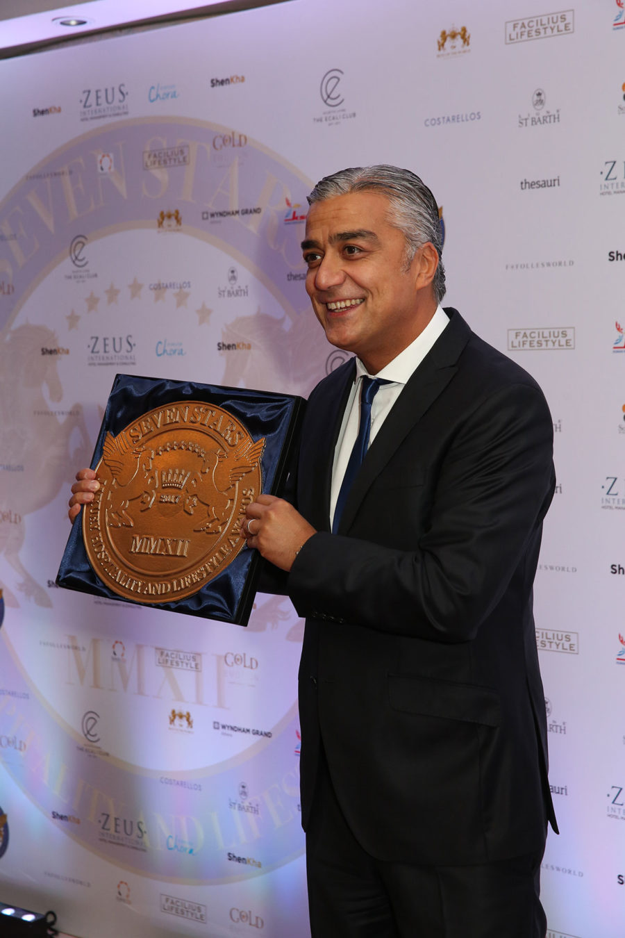 Seven Stars Luxury Hospitality and Lifestyle Award 2017 Serhan Gueven VIVAMAYR Mariawoerth - International distinction: VIVAMAYR Maria Wörth wins another international award